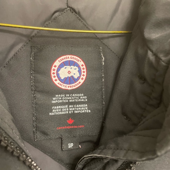 Women’s Small Canada Goose Roseclair Parka Coat - Picture 2 of 15